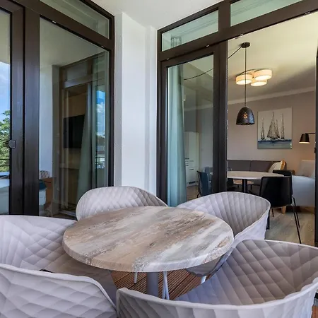 Godewindpark Exklusives 3-04 *